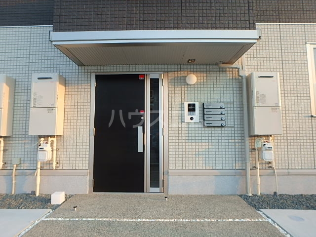 2/10 エントランス