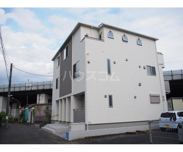 14/14 エントランス