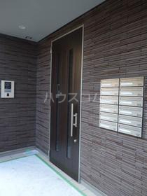 22/30 エントランス