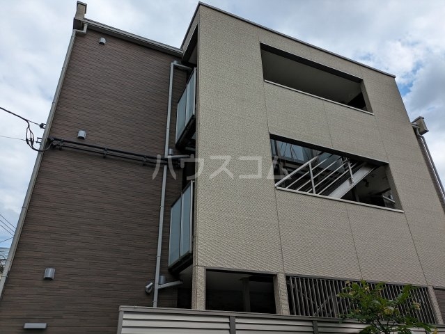 1/4 外観