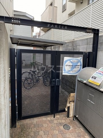 3/5 エントランス