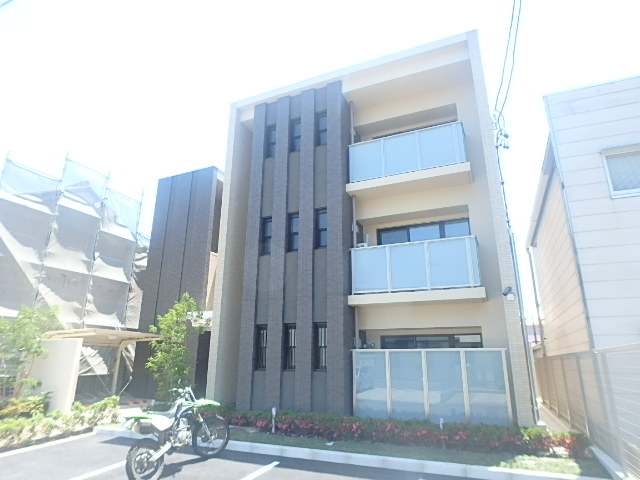 2/11 エントランス