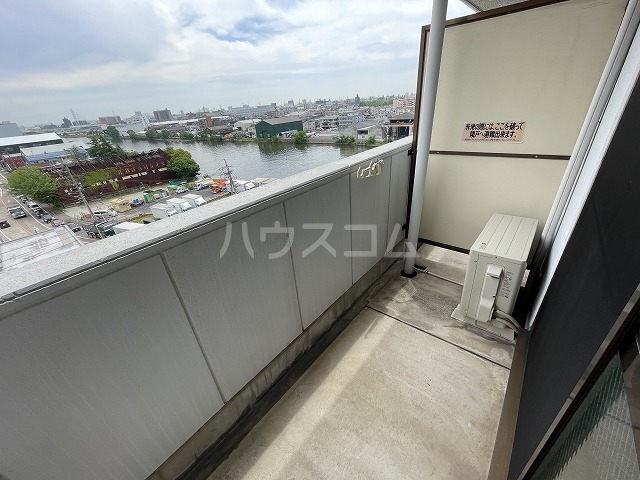 19/30 バルコニー