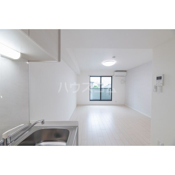 3/13 リビング/ダイニング