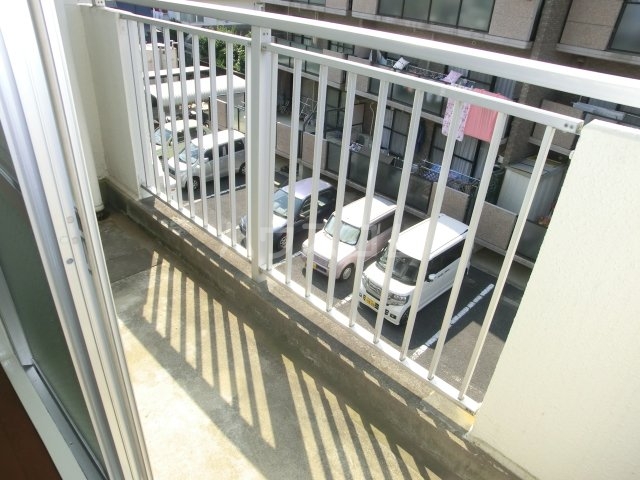 19/25 バルコニー