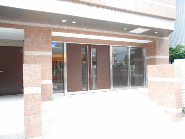 2/10 エントランス