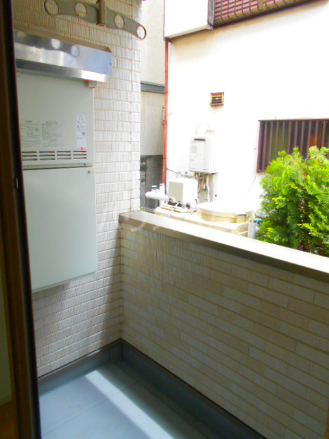 18/30 バルコニー