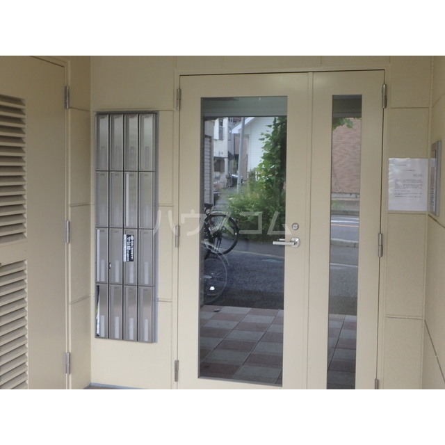 2/11 エントランス