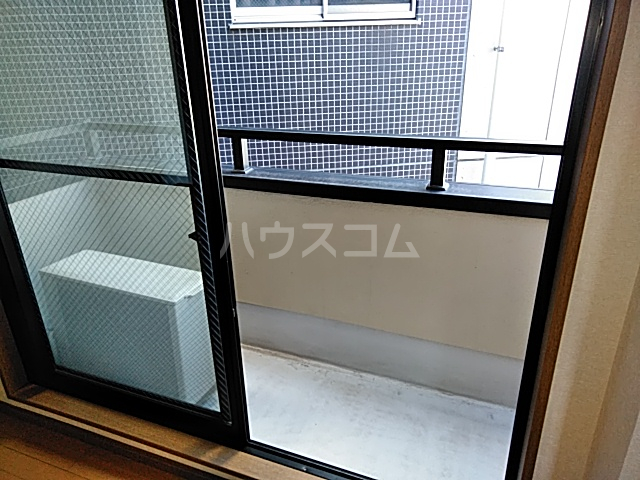 21/30 バルコニー