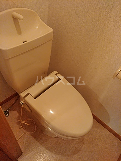 13/30 トイレ