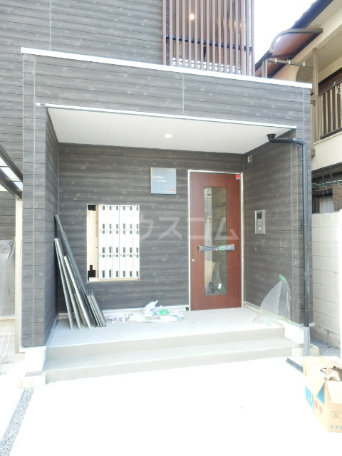 2/8 エントランス