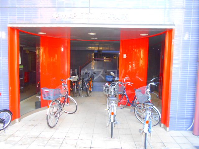 29/30 エントランス