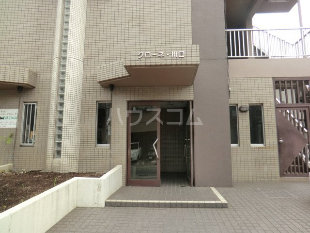 25/30 エントランス