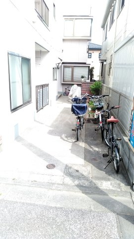 2/8 エントランス