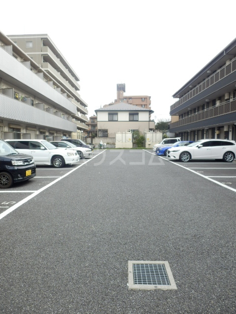 4/12 駐車場