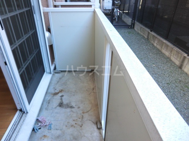 23/30 バルコニー