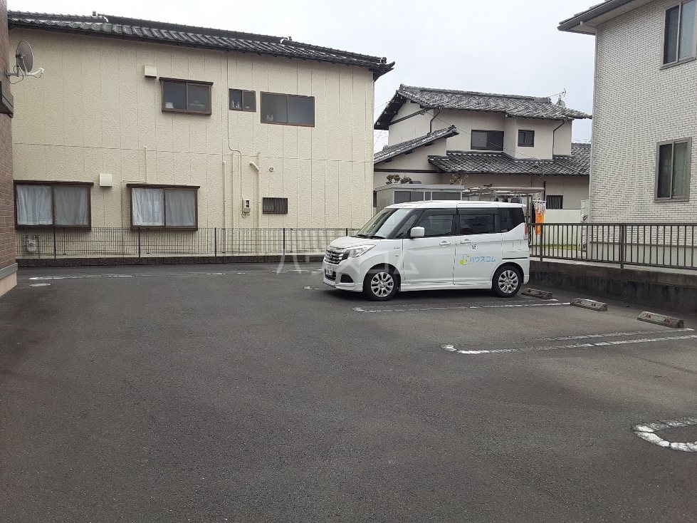 29/30 駐車場