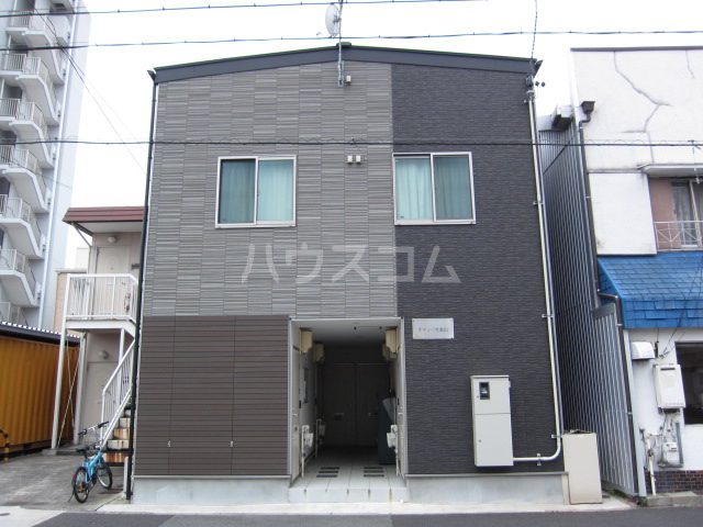 16/22 エントランス