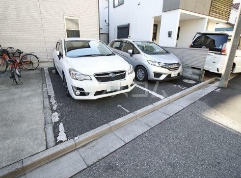 2/10 駐車場