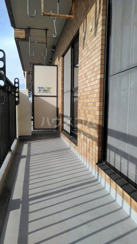 20/30 バルコニー