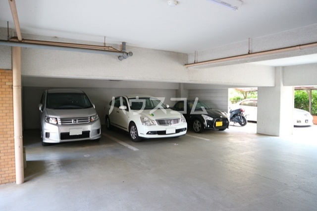 29/30 駐車場
