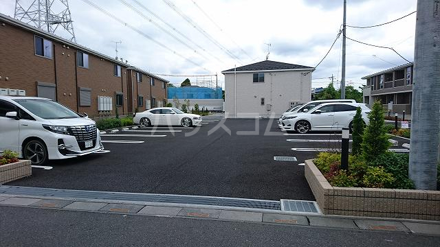 2/8 駐車場