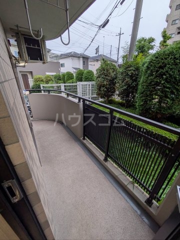 20/30 バルコニー