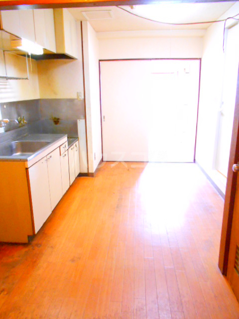 13/30 キッチン
