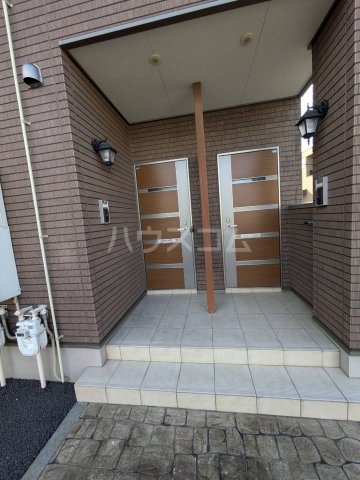 22/29 エントランス