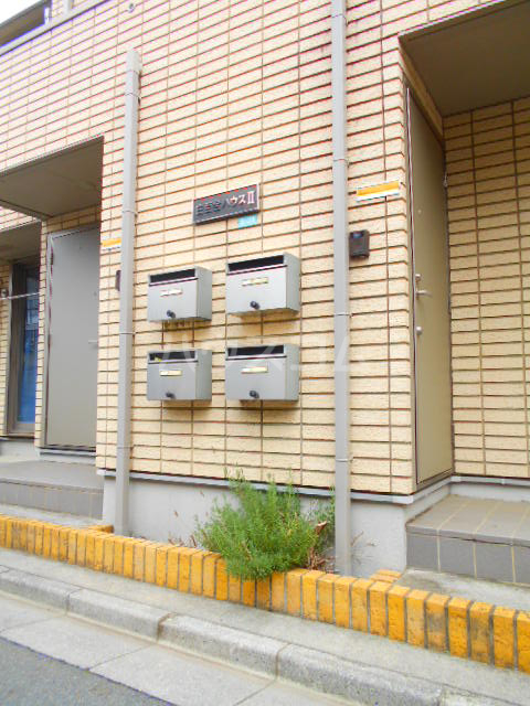 20/24 エントランス