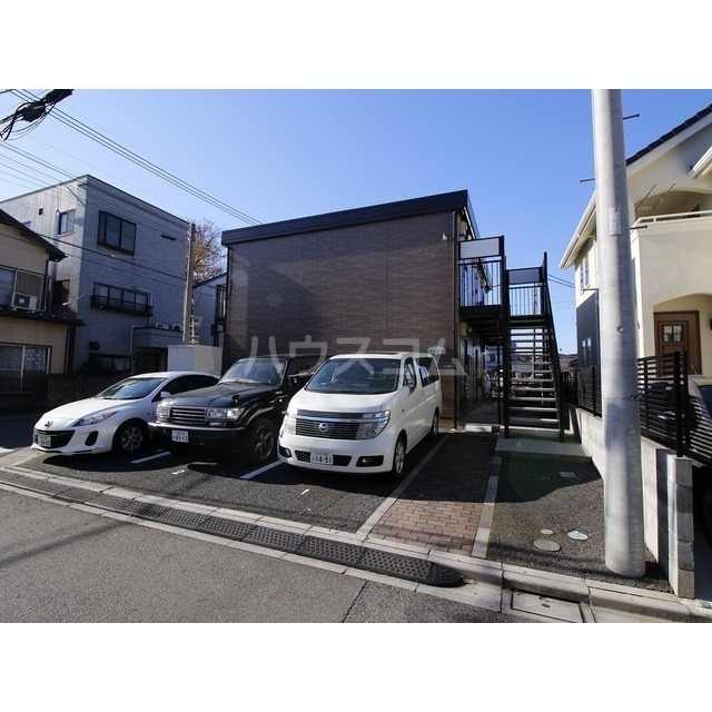 2/10 駐車場