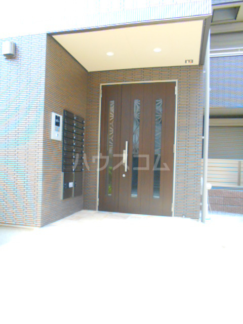 2/8 エントランス