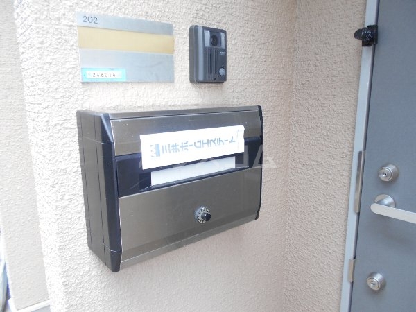 22/30 エントランス