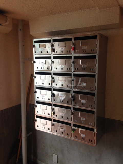 20/29 エントランス