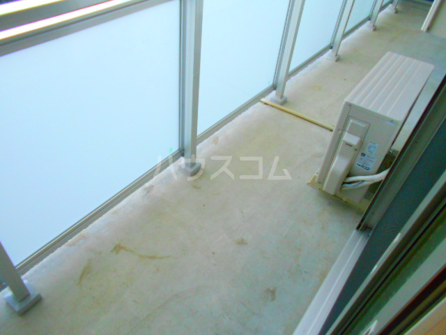 20/30 バルコニー