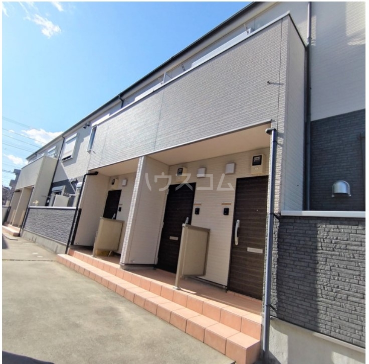 16/26 エントランス