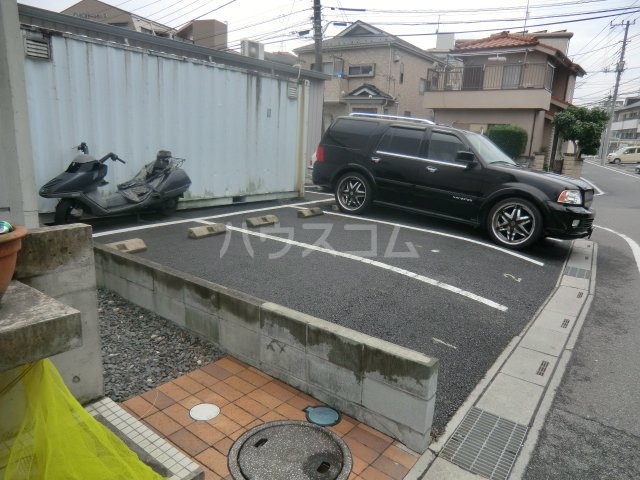 22/30 駐車場