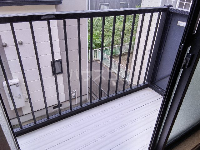 16/22 バルコニー