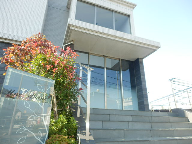 2/4 エントランス