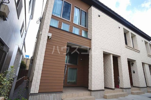 15/21 エントランス