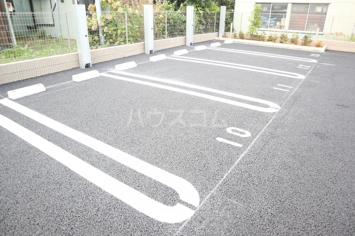 20/25 駐車場