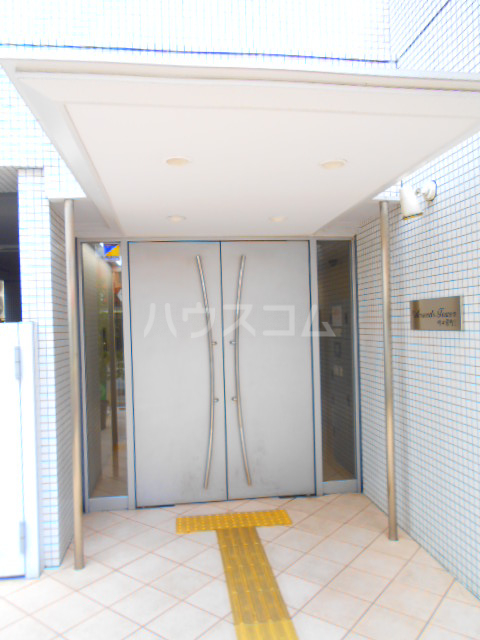 2/6 エントランス