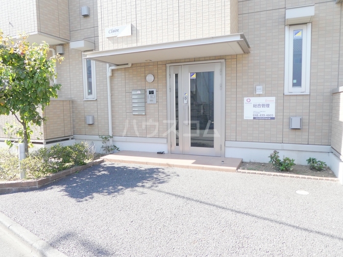 15/18 エントランス