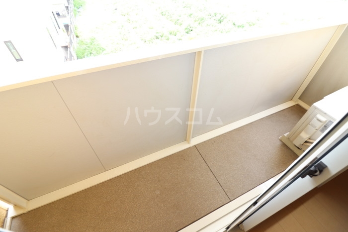 13/20 バルコニー