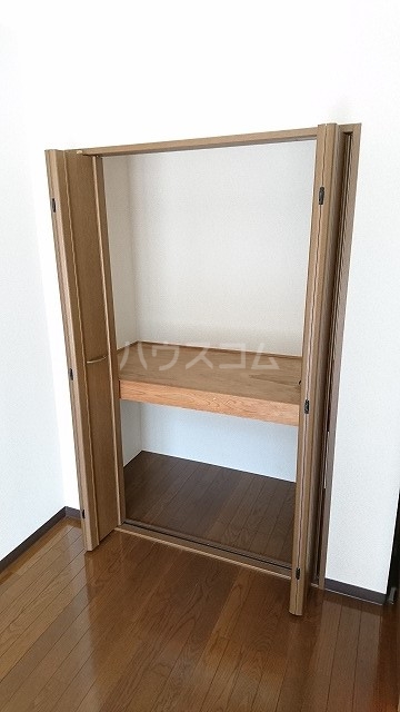 16/25 エントランス