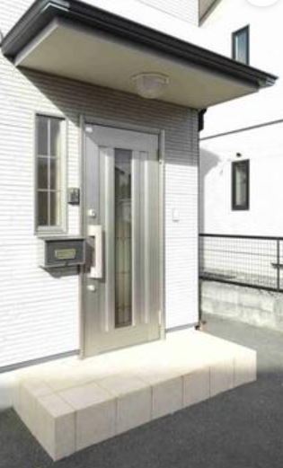 14/15 エントランス