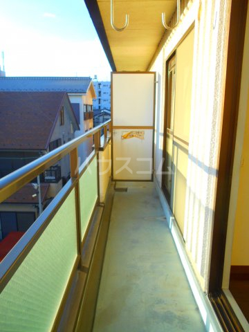 22/30 バルコニー