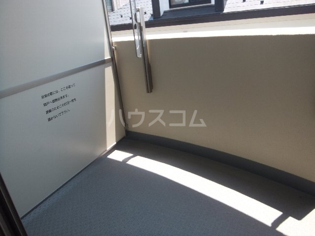 21/30 バルコニー