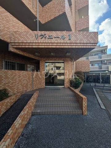 3/6 エントランス