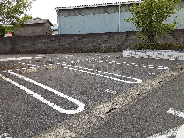 15/24 駐車場